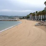 Cozy Studio In Juan Les Pins 700M From Beach